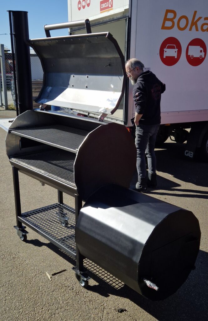 Hur fungerar en offset smoker?